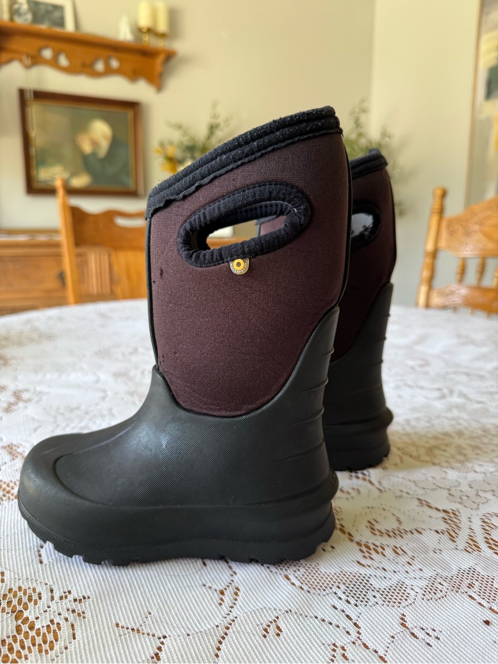 Kids Bogs size 10